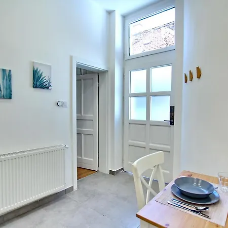 Apartman Cozy In The Heart Of *