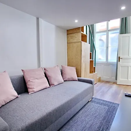 Apartment Cozy In The Heart Of *